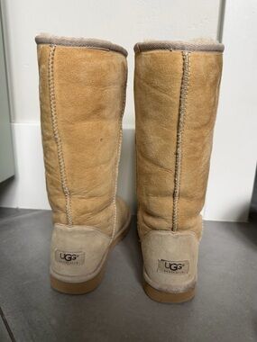UGG Tall Shearling Boots - Chestnut Tan